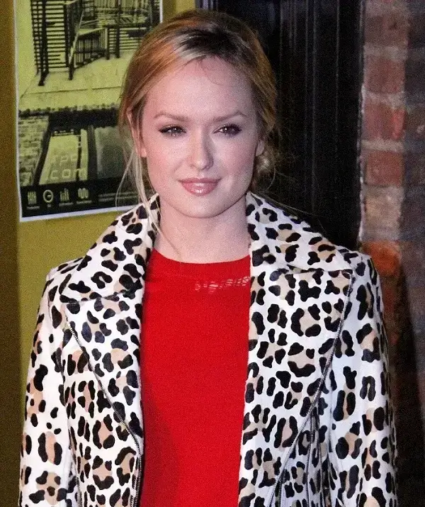 Kaylee Defer Pictures